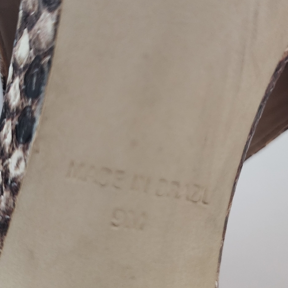 Steve Madden Red and Black Snake Print Heels - Picture 4 of 4